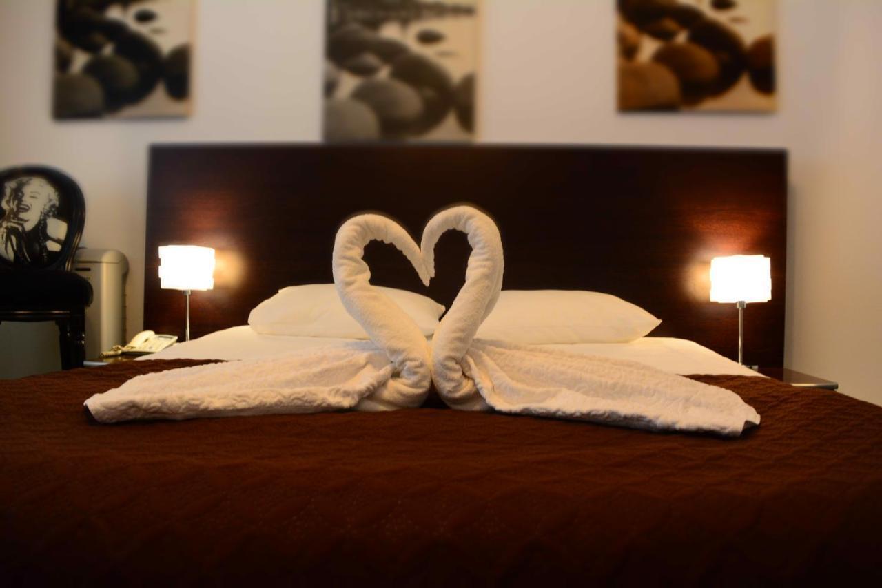 Galaţi Motel Anghel מראה חיצוני תמונה